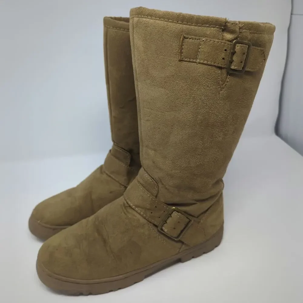 SO Womens Boot Tan Suede Fabric Faux Fur Lined Pull On Size 8